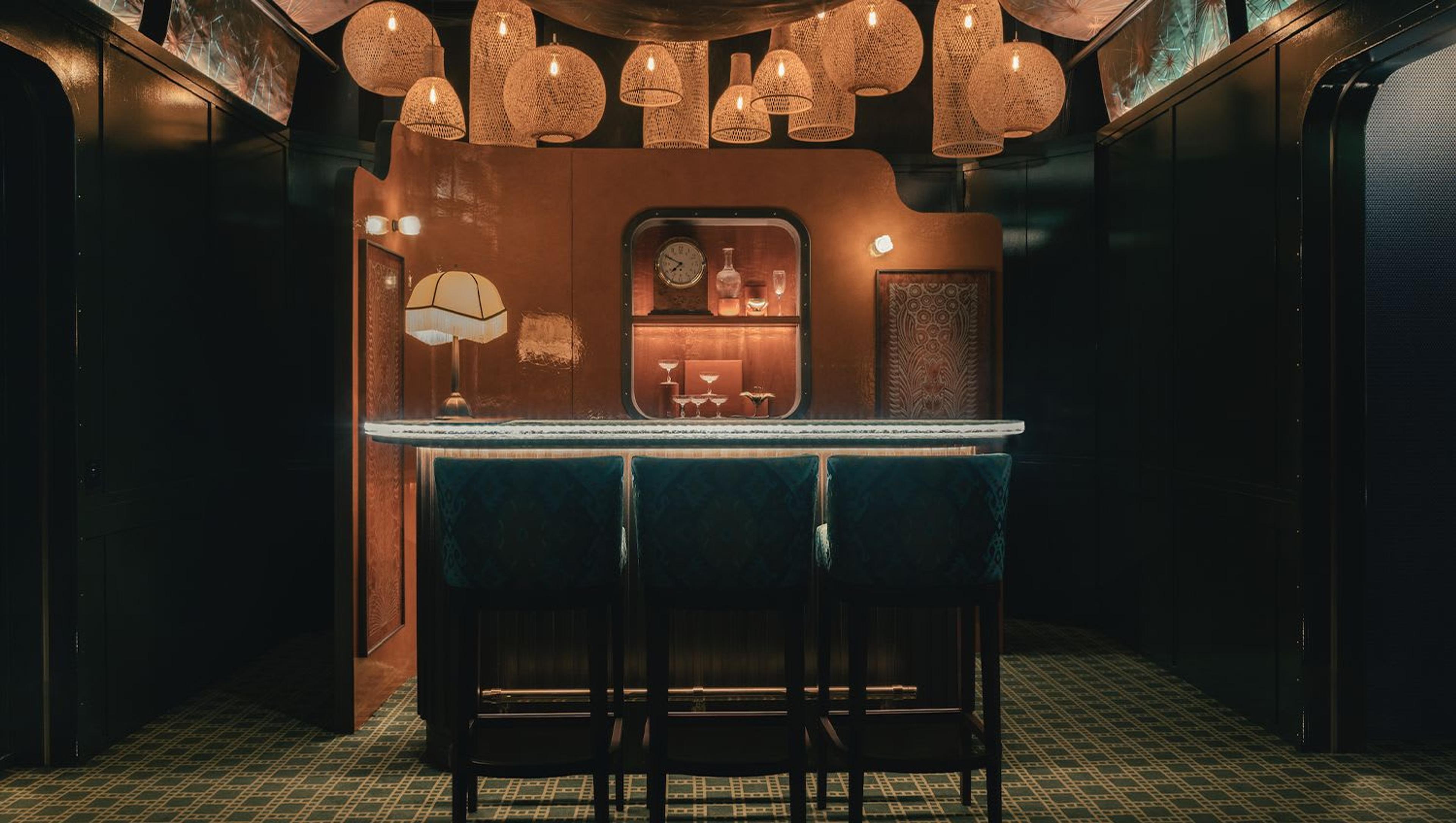 Atelier 27: Art Meets Interior Design