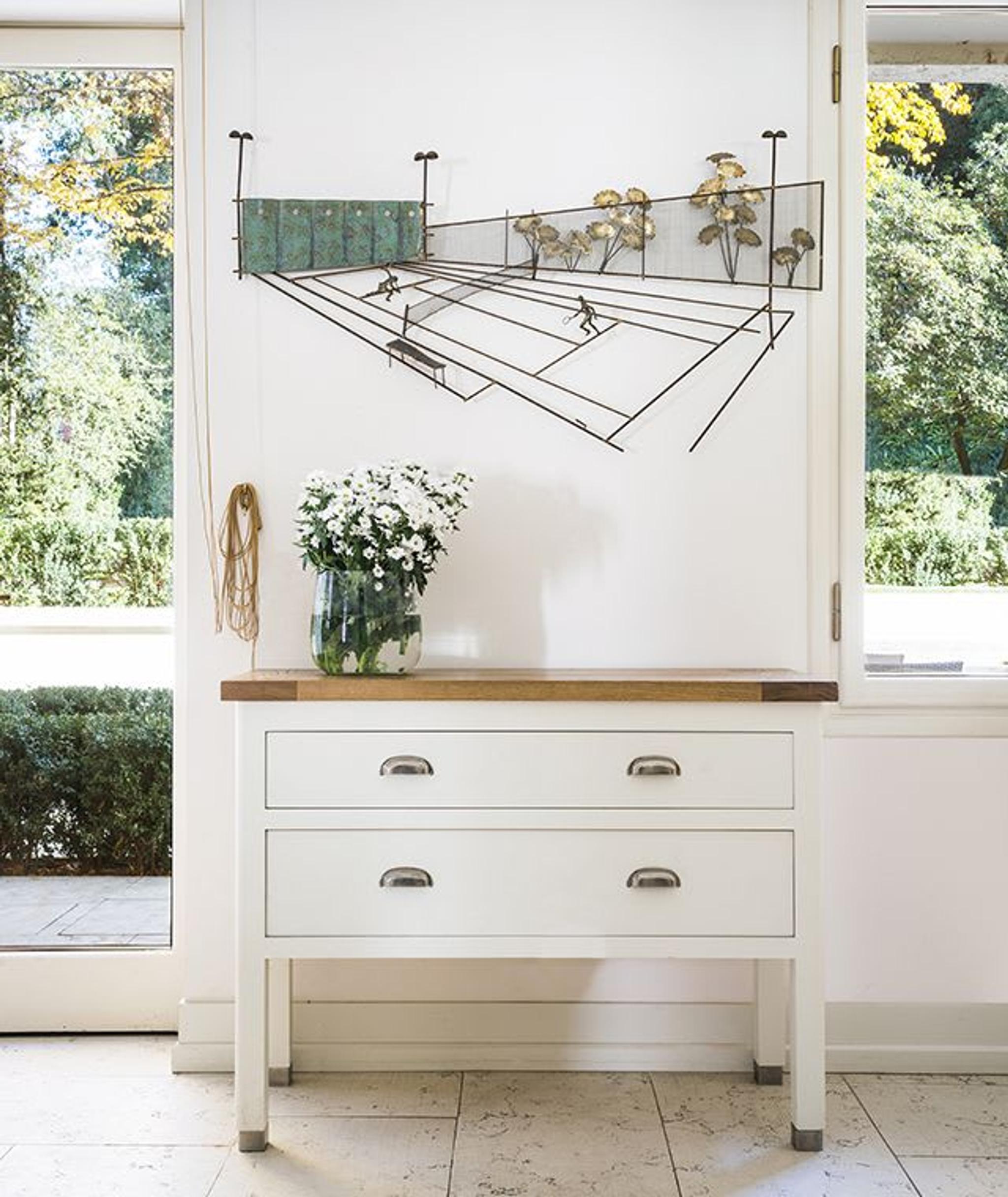 Corda White Console by Deodara