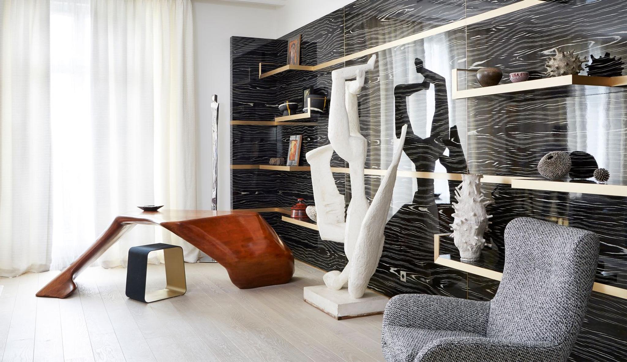 Living room by Stephanie Coutas, Place des Etats Unis, Paris. Photo by Francis Amiand