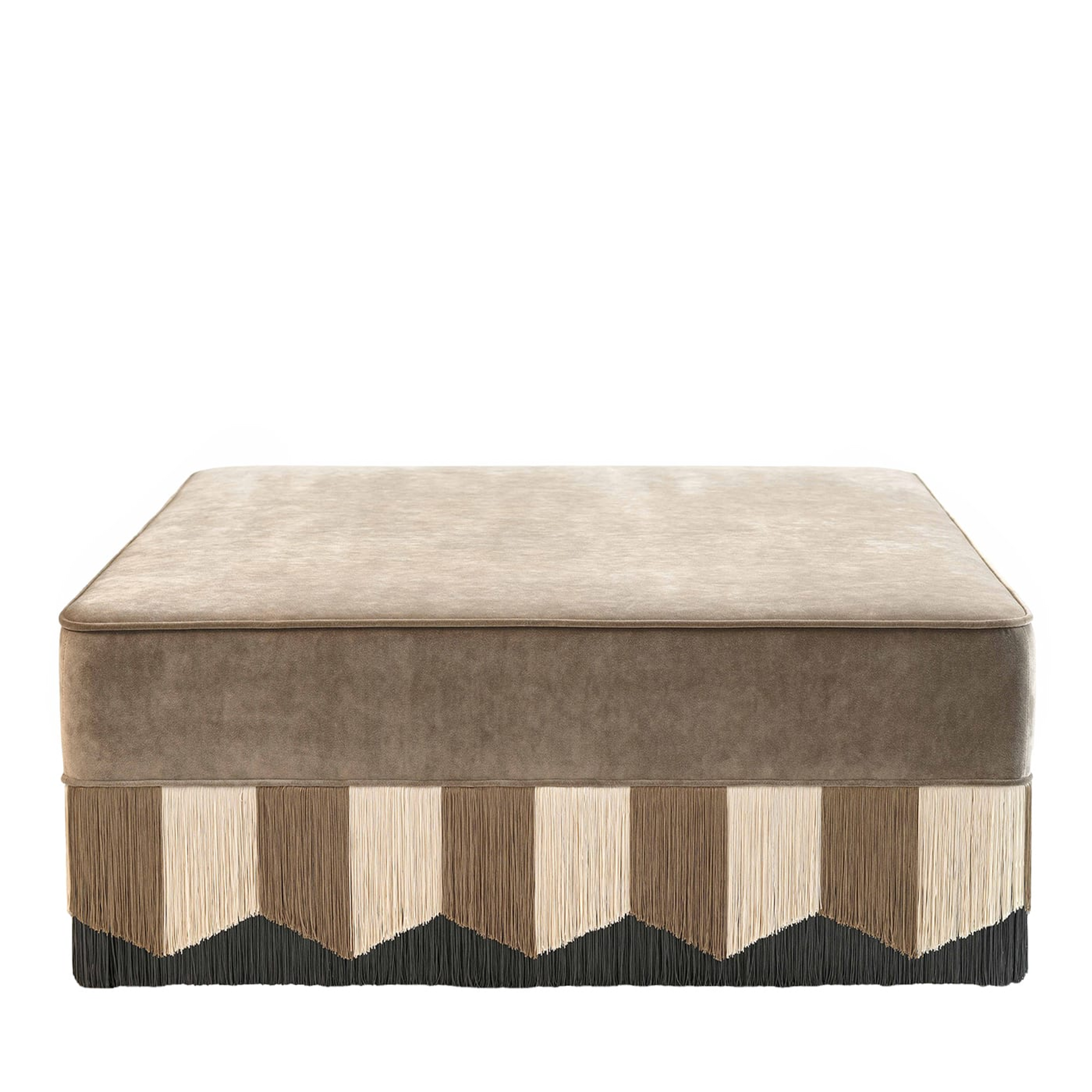 Squared Poufs thumbnail