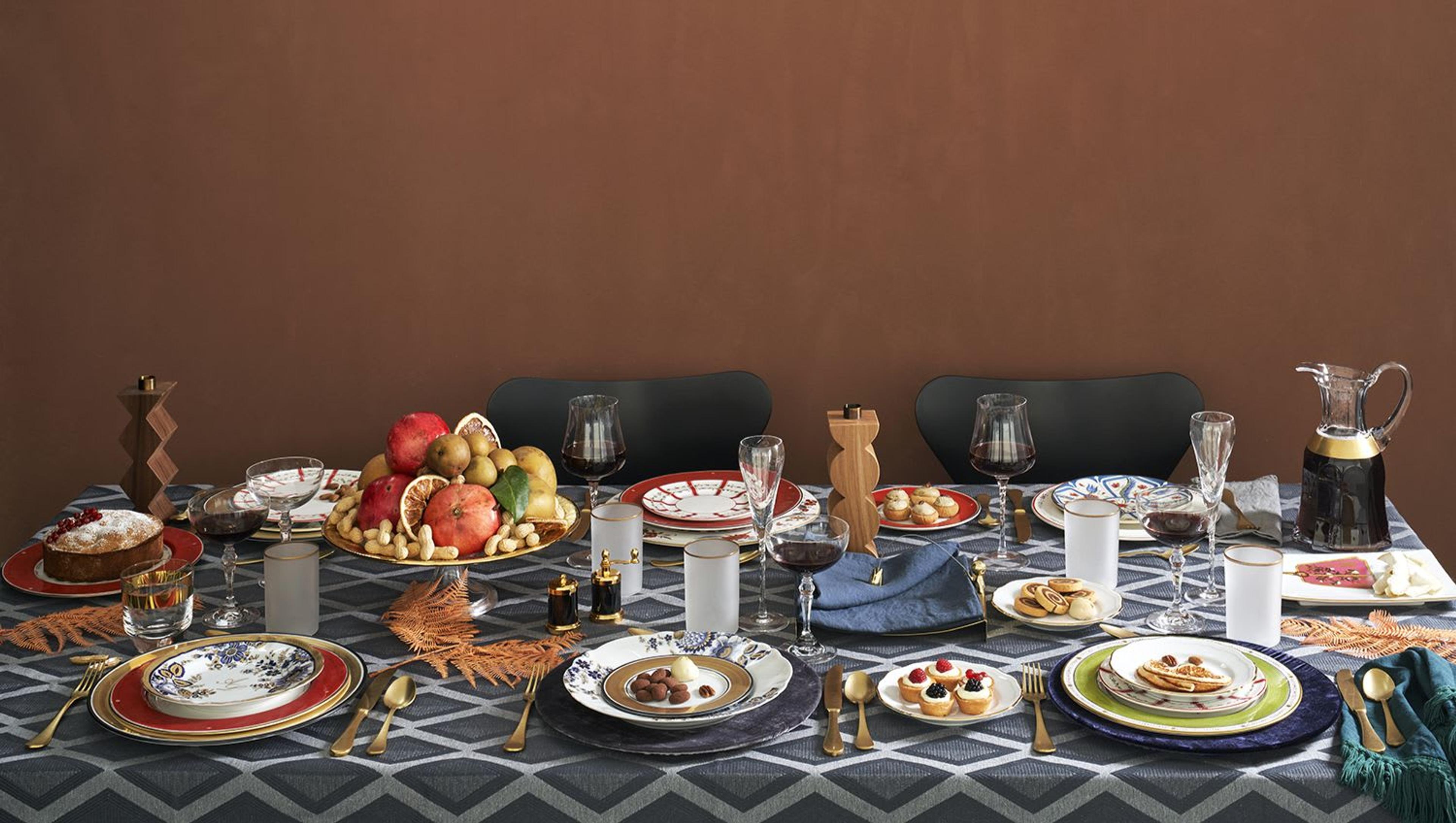 Holiday Tabletop Décor