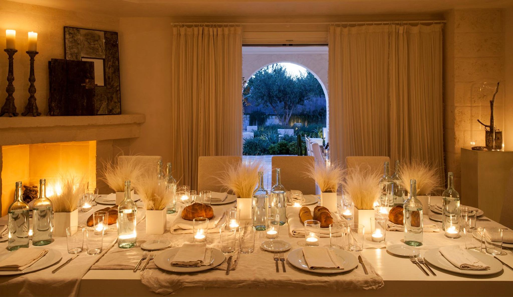 Abendessen in einer Villa in Borgo Egnazia.