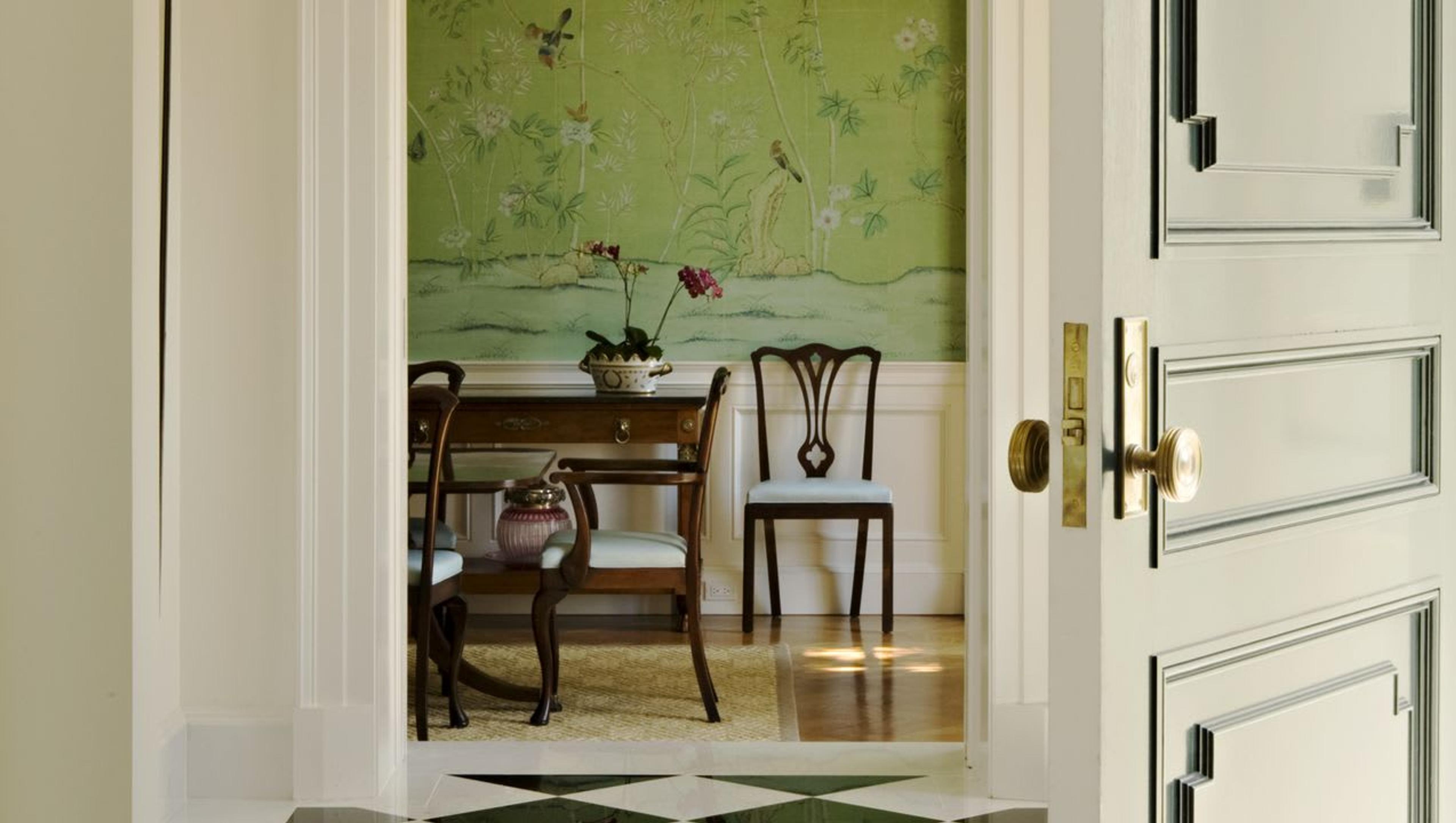 Classy Interiors by Elizabeth Dinkel