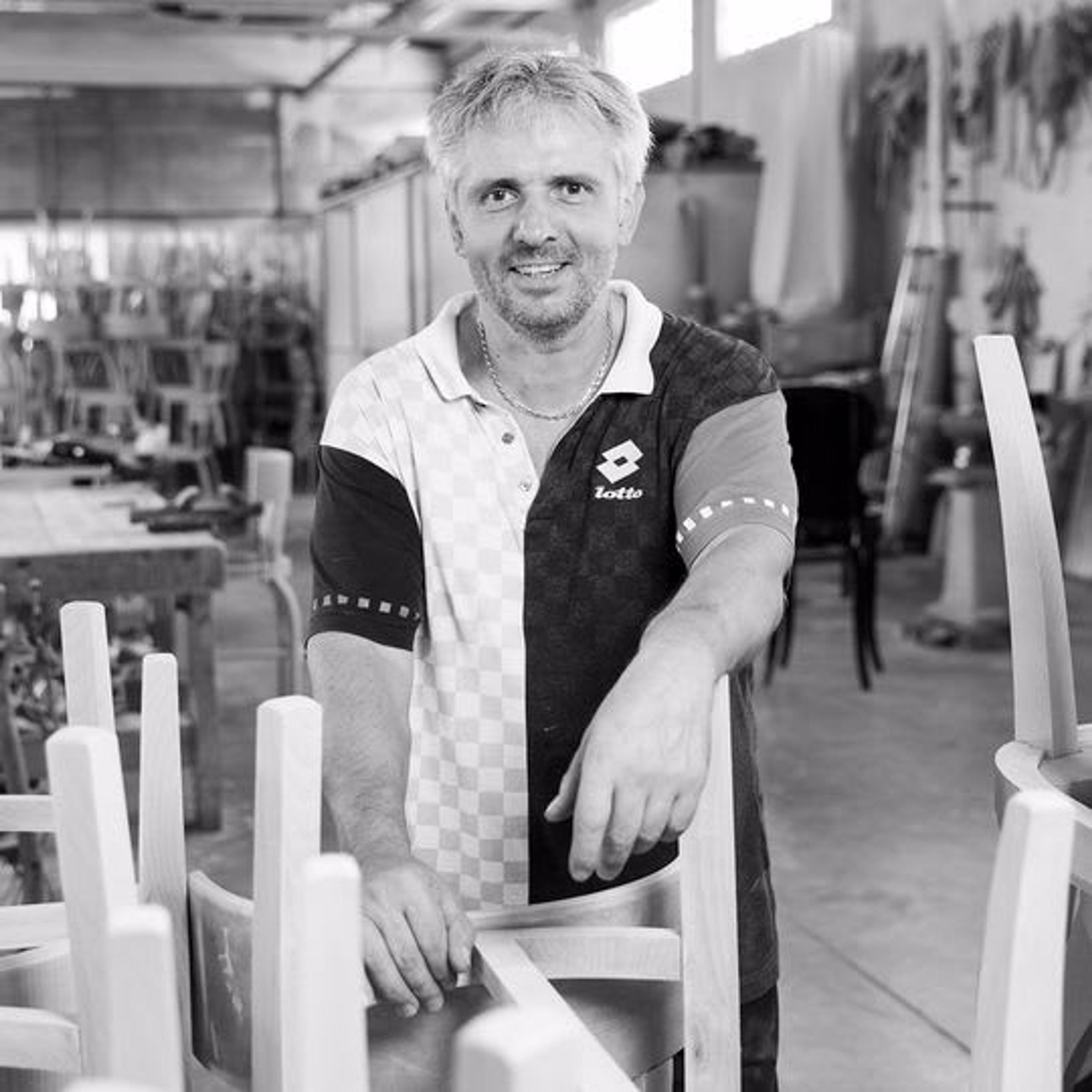 Herr Malvezzi in seiner Werkstatt