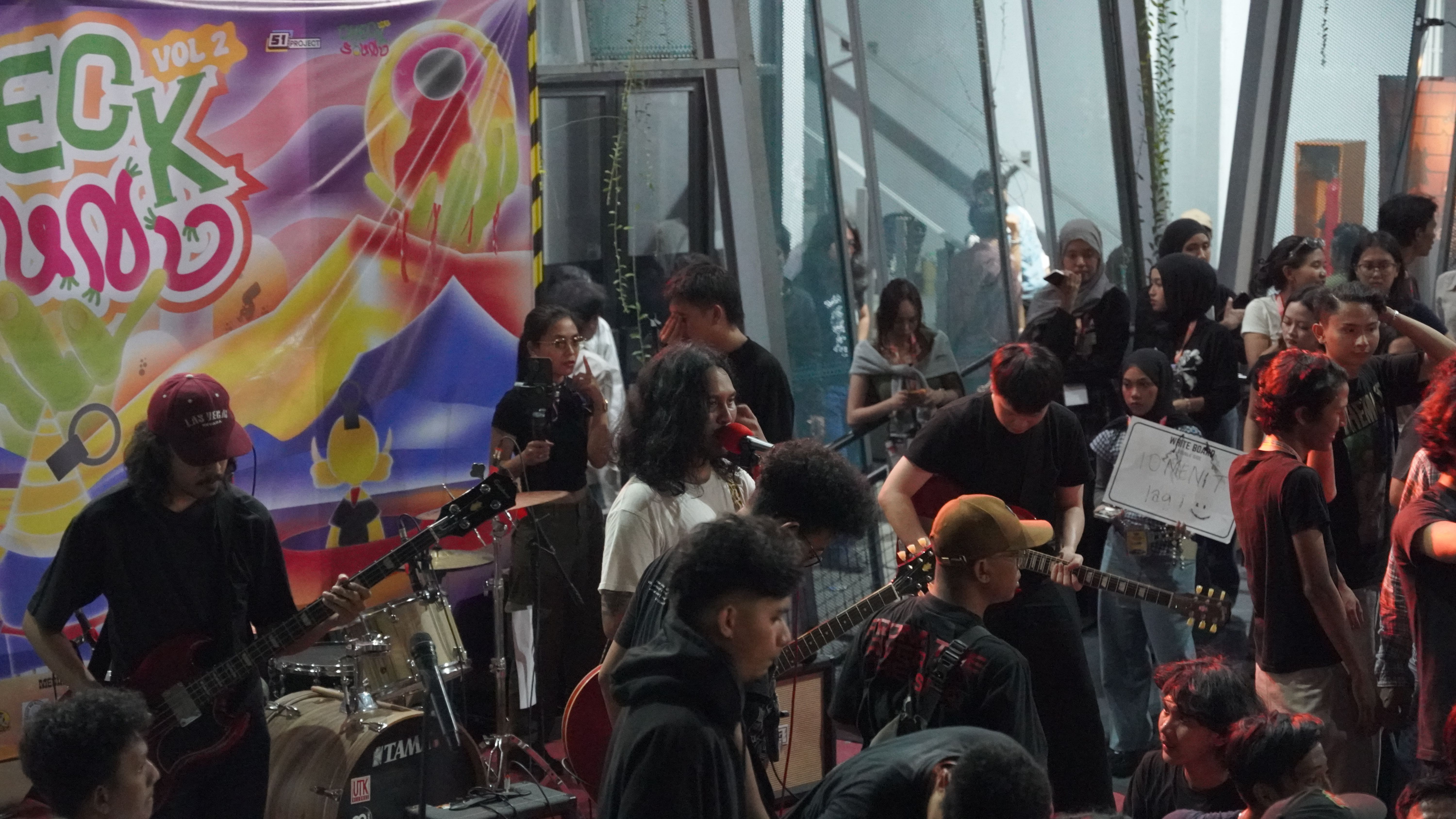 5.1 Project: Checksound Vol.II, Panggung Kolaborasi Musik, Seni, dan Kreativitas Anak Muda