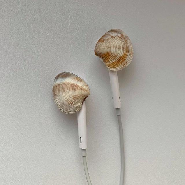 Shell-phones