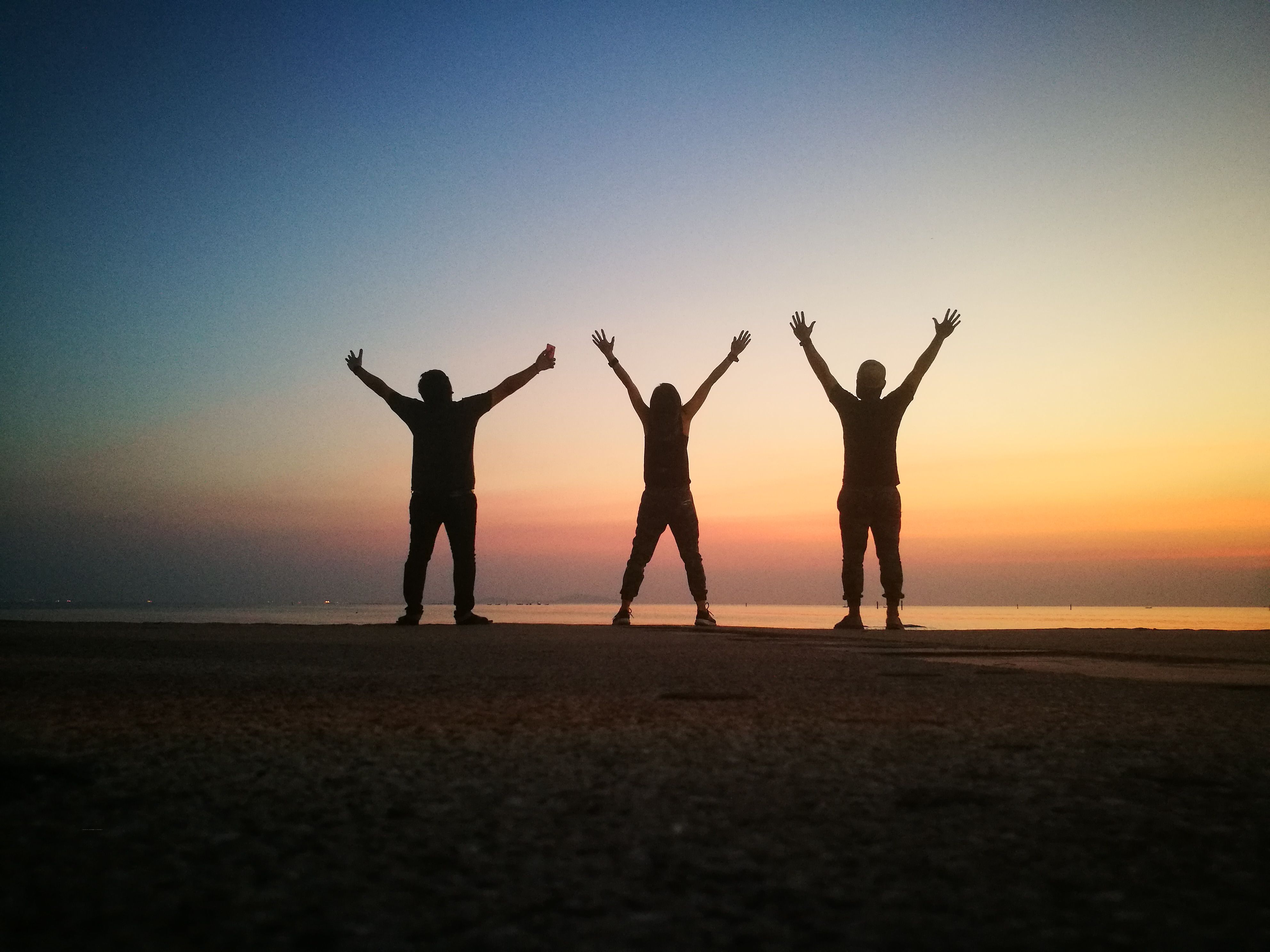 3 west aussies share in a super 20 million