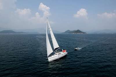 Hunter 450 — Volaré