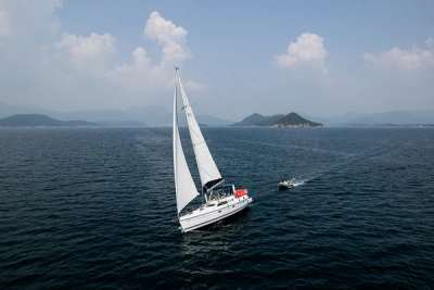 Hunter 450 — Volaré