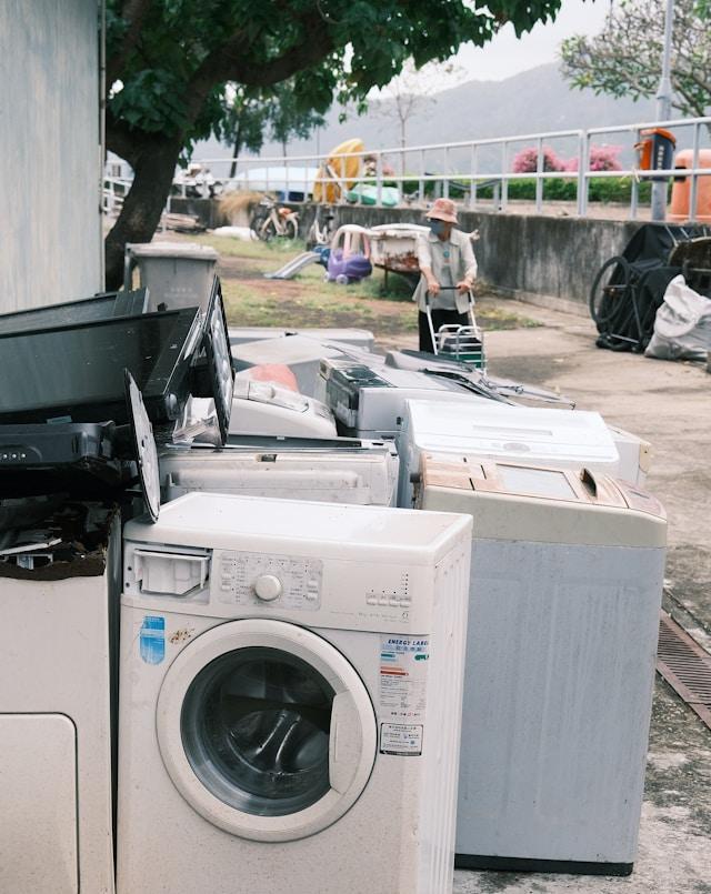 Dealing with a broken washing machine