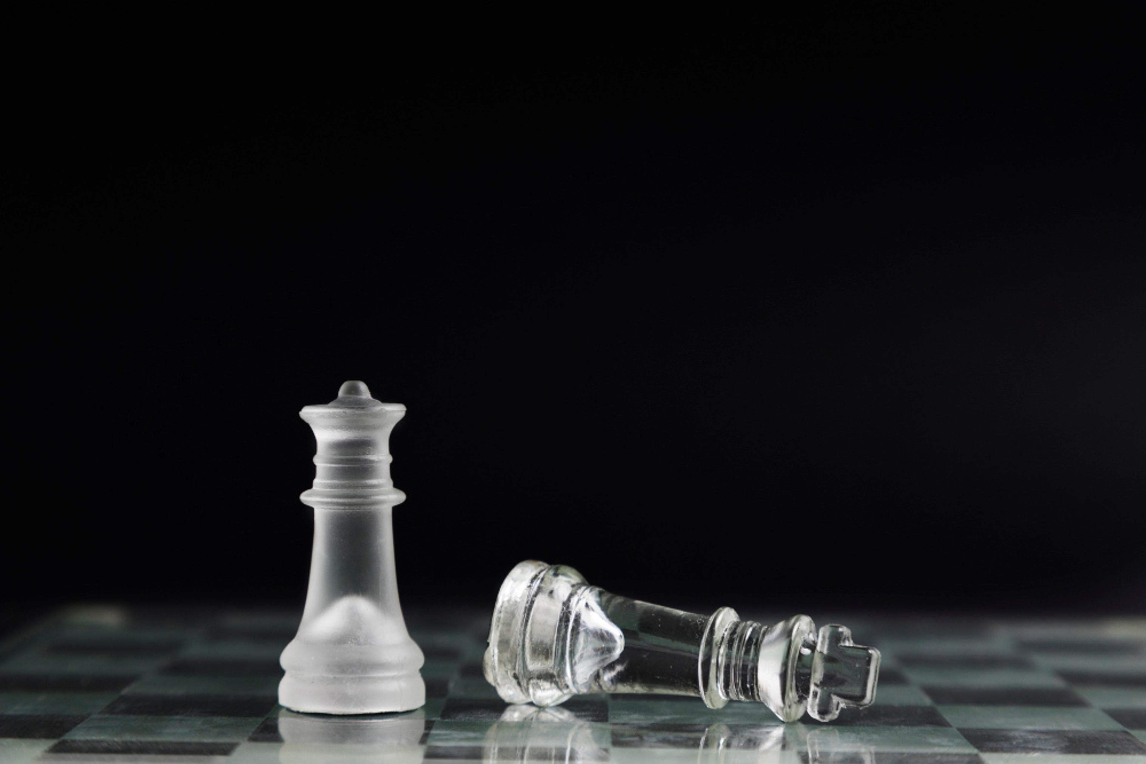 Chess pieces symbolizing strategic ecommerce marketing beyond AI for differentiation.
