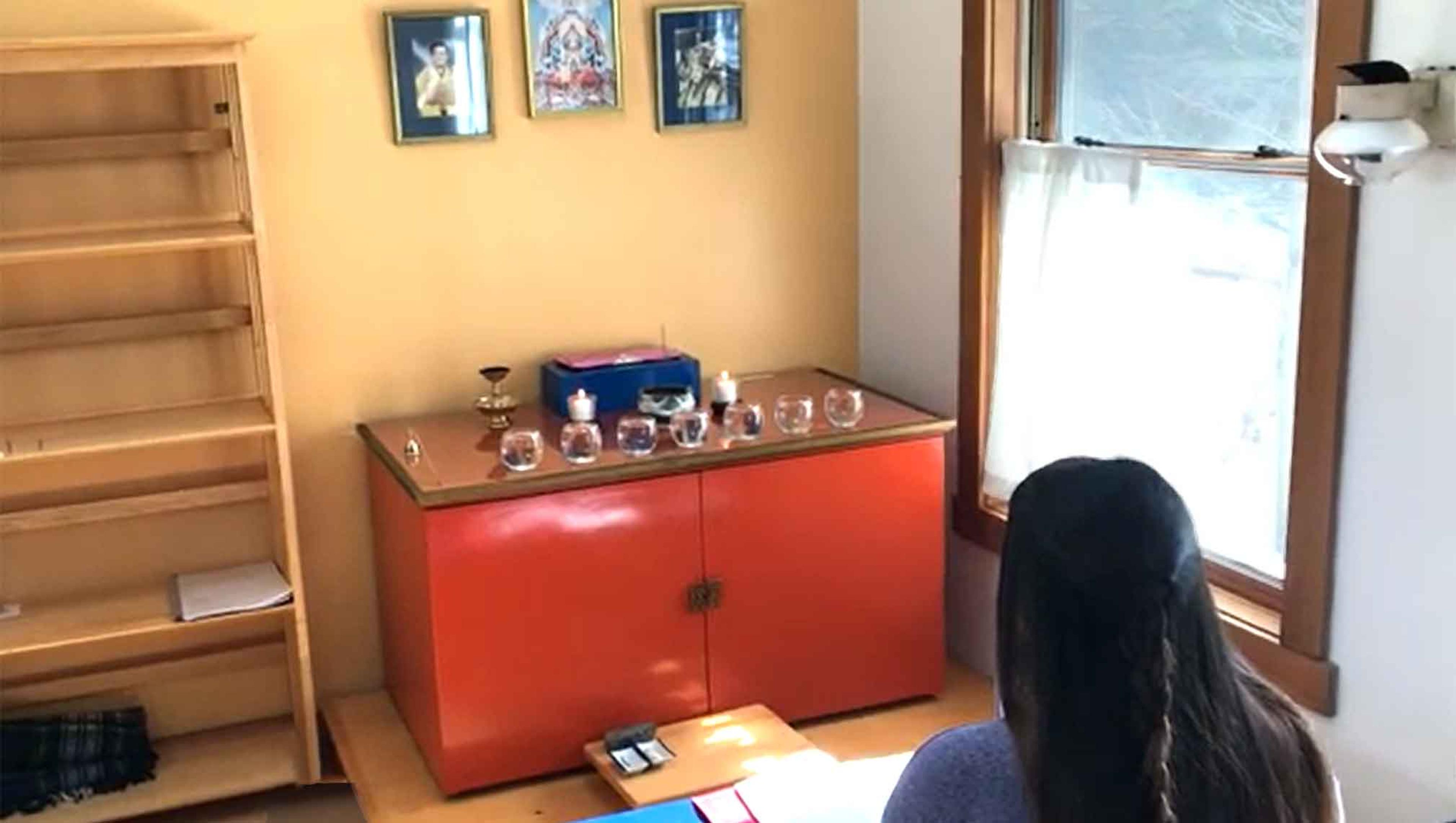 Learn about a solitary cabin retreat at Karme Choling meditation retreat center, Vermont