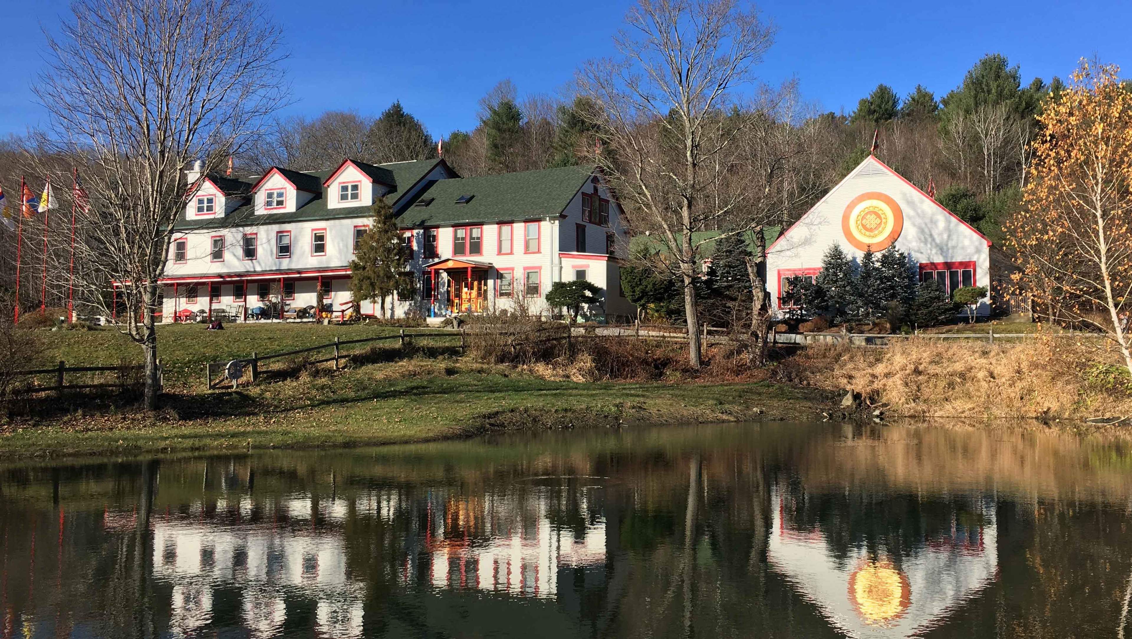 Main House at Karmê Chöling meditation retreat center