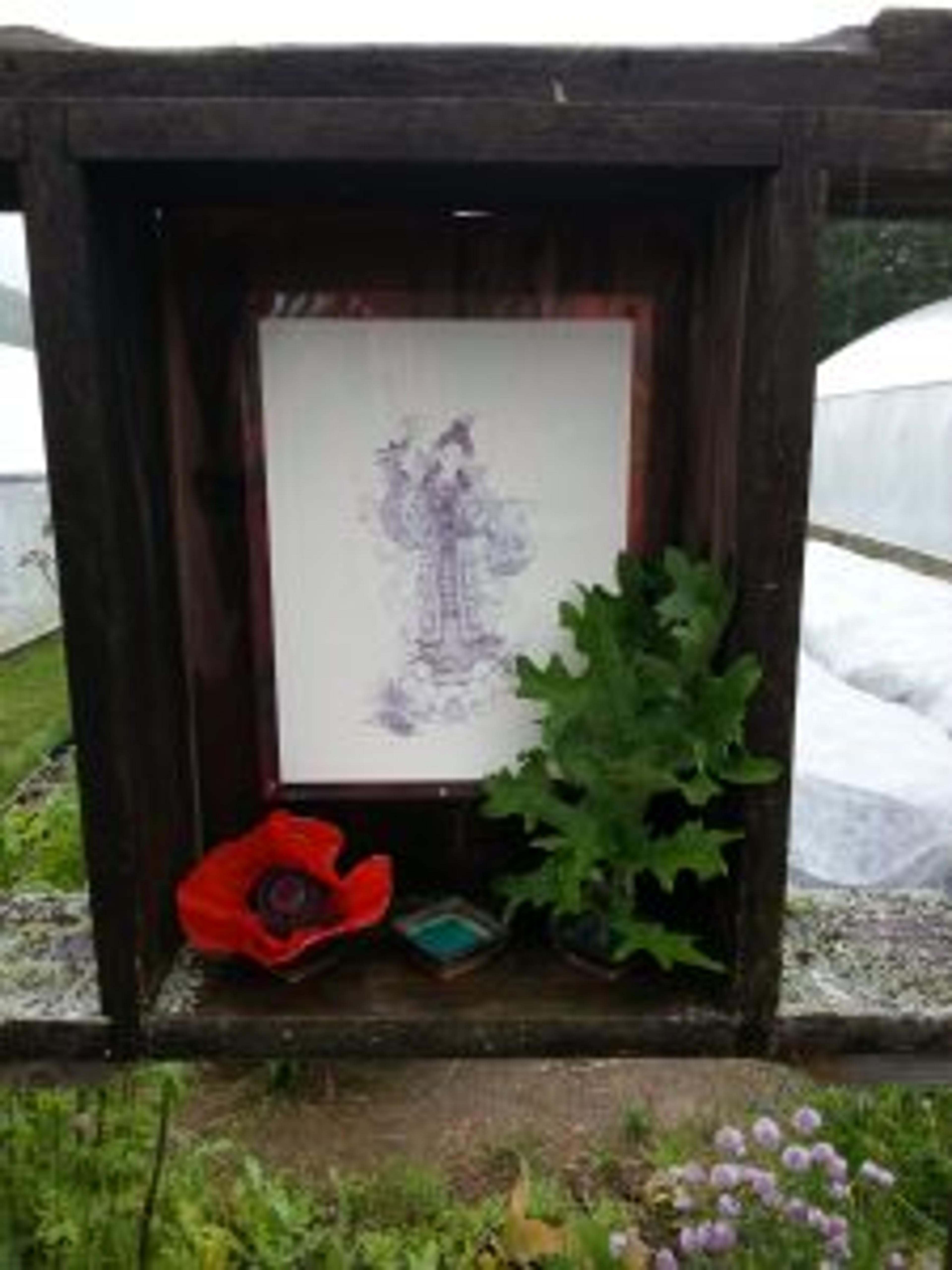 20170616090641 E 1498230472781225 X 300