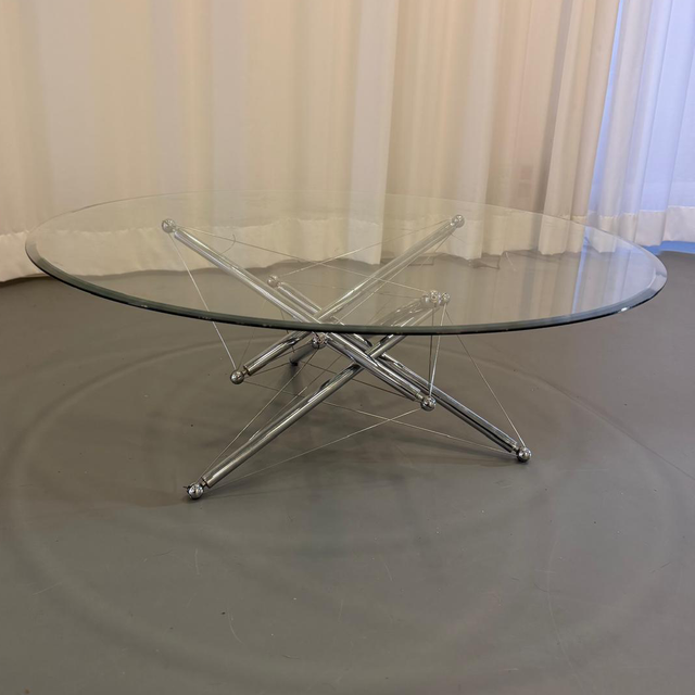 Cassina Glastisch 714 – Modernes Design von Theodore Waddell — Bild 2