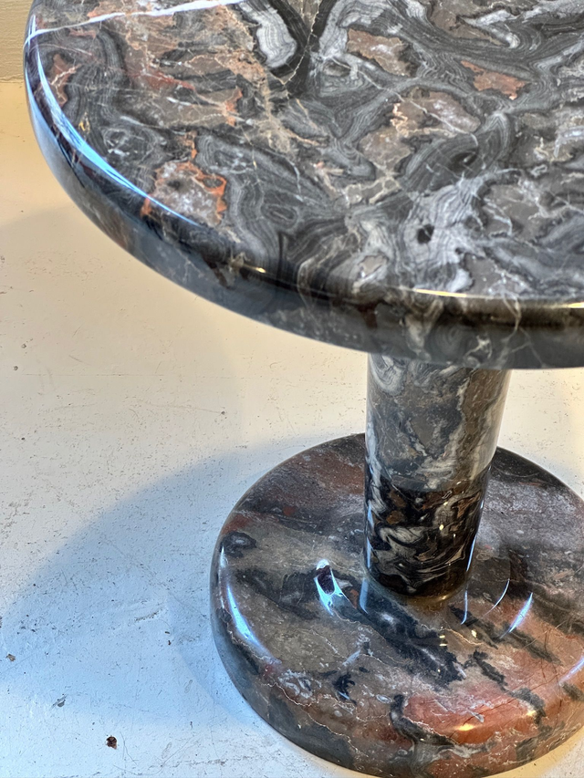 Vintage Beistelltisch aus Stein / Marmor — Bild 3