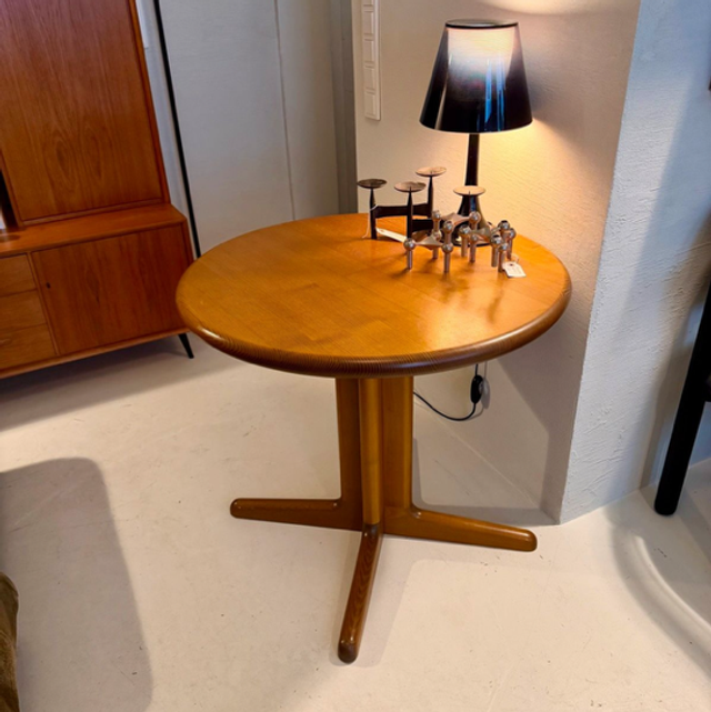 Mid-Century Modern Esstisch rund – Teak, Danish Design