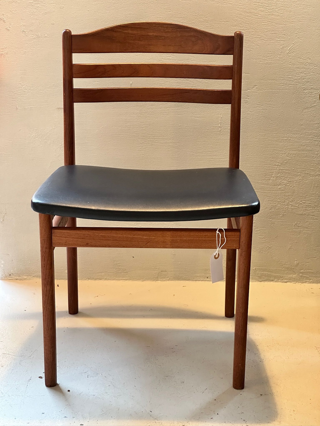 Vintage Esszimmerstuhl im skandinavischen Mid-Century Design