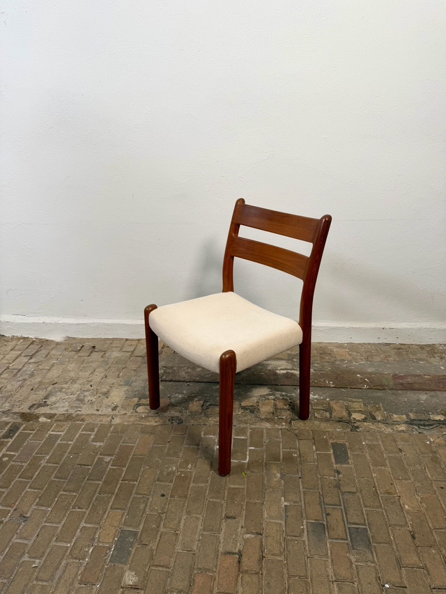 EMC Møbler Denmark Teak Stuhl
