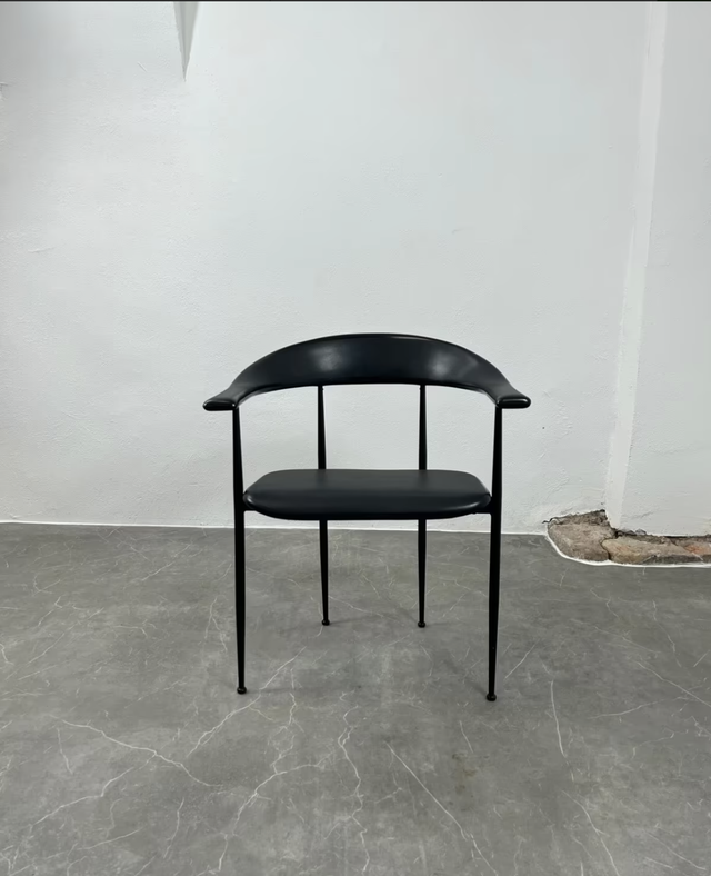 Fasem Stuhl P70 – Giancarlo Vegni & Gianfranco Gualtierotti