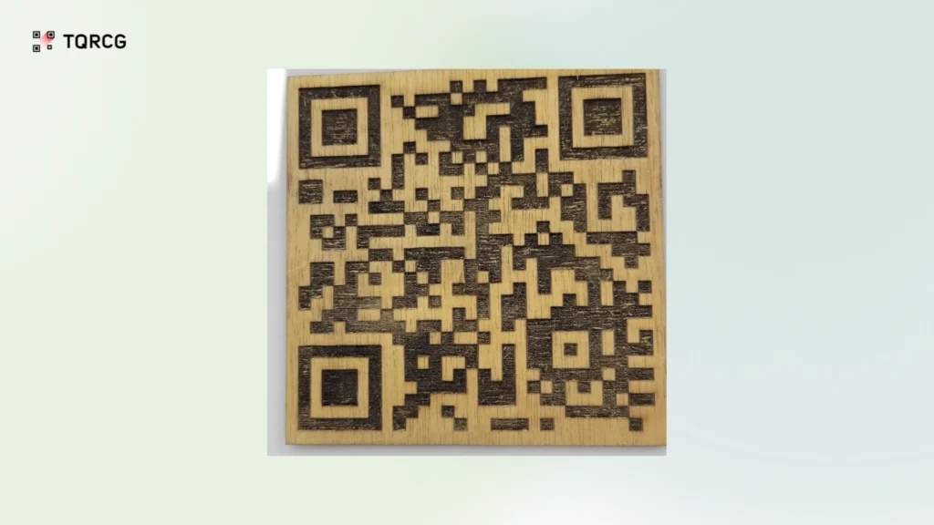 qr code on wood