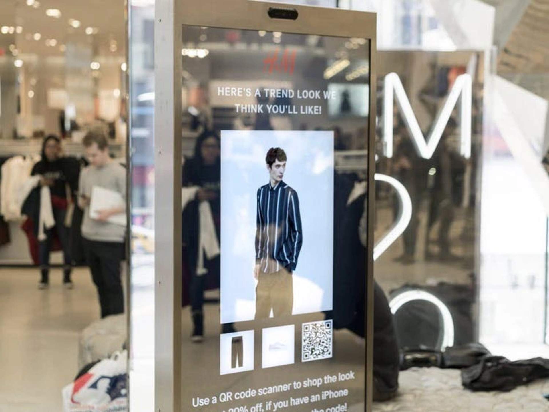 H&M QR Code example