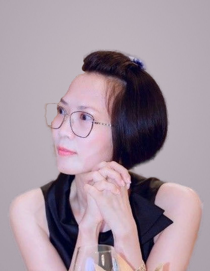 鄧秋河（Đặng Thu Hà）