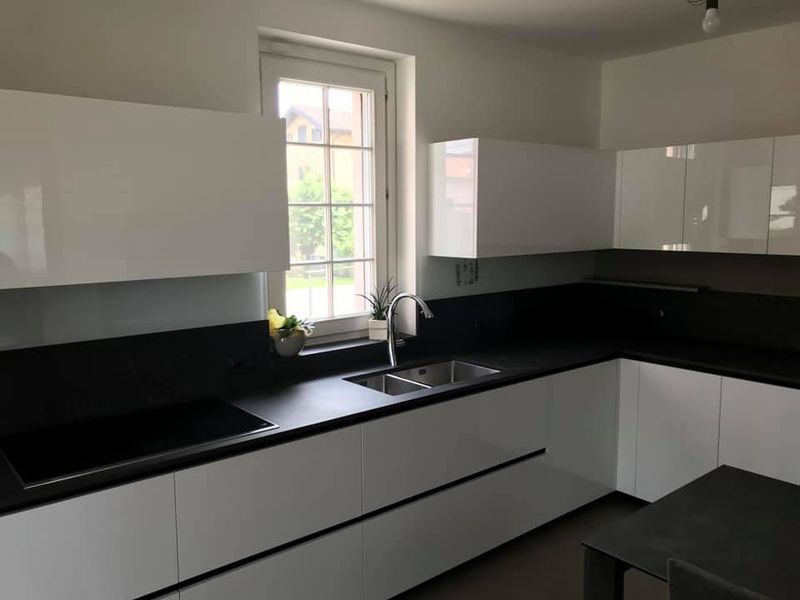 Cucina elegante e minimale