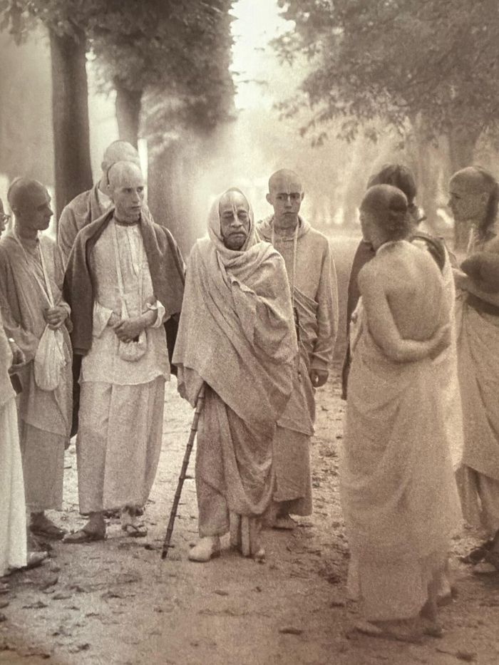 Śrīla Prabhupāda