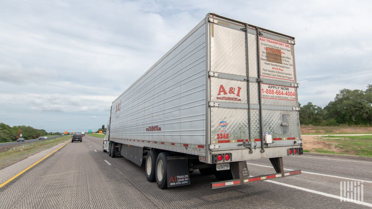 [Data] US Trucking Moves Nearly Three-Quarters of the Nation's Freight, Industry Data Shows