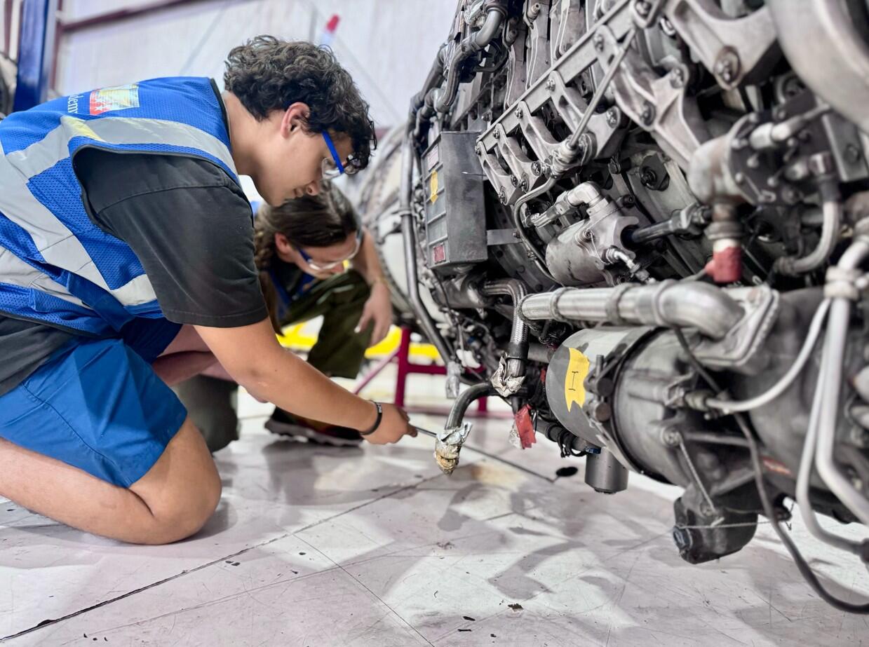 Fast-Track Training and Early Certification Reshape MRO Hiring as Technician Shortage Deepens