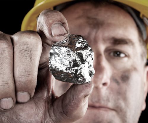 [Data] Global Silver Mine Output Hit 819.7 Million Ounces as Recycling Reached a 12-Year High