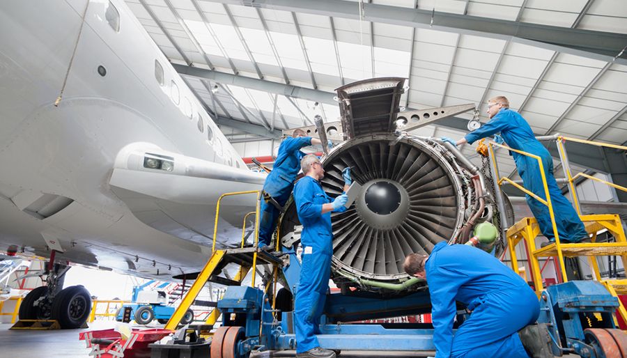 [Data] US Aviation Faces Shortfall of Nearly 18,000 Mechanics