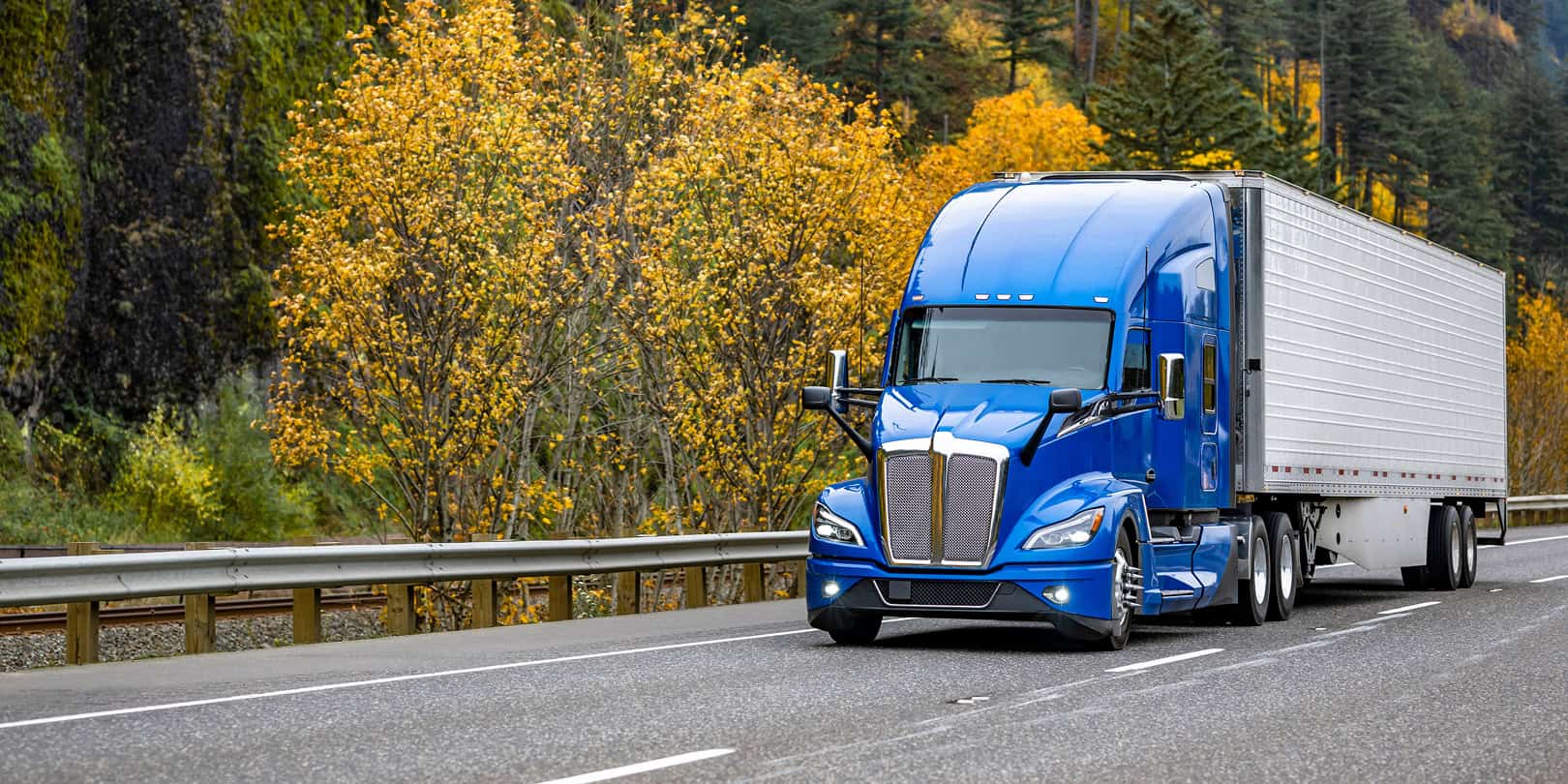 [Data] Truckload Rates Hold 50 Percent Above Year-Ago Levels Entering Peak Season