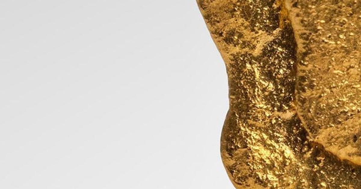 Gold Extends Rally to $4,523 Per Ounce as Dollar Weakens