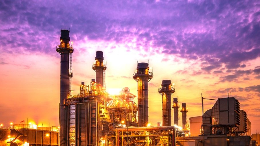 [Data] US Refinery Output Set to Fall 180,000 Barrels Daily in 2026 as Fuel Supplies Tighten