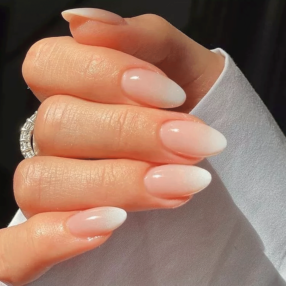 Short Stiletto Nails Are About to Take Over | InStyle - InStyle