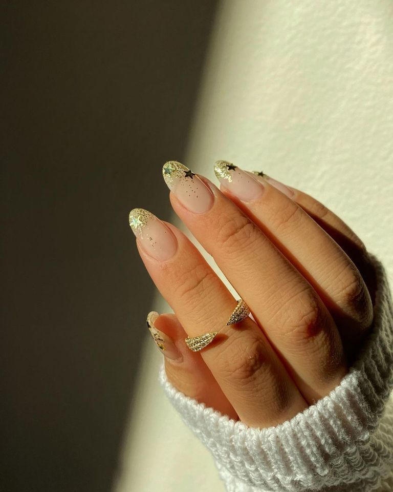 6 Glitter Ombré Nail Styles Thatll Steal The Show Instyle