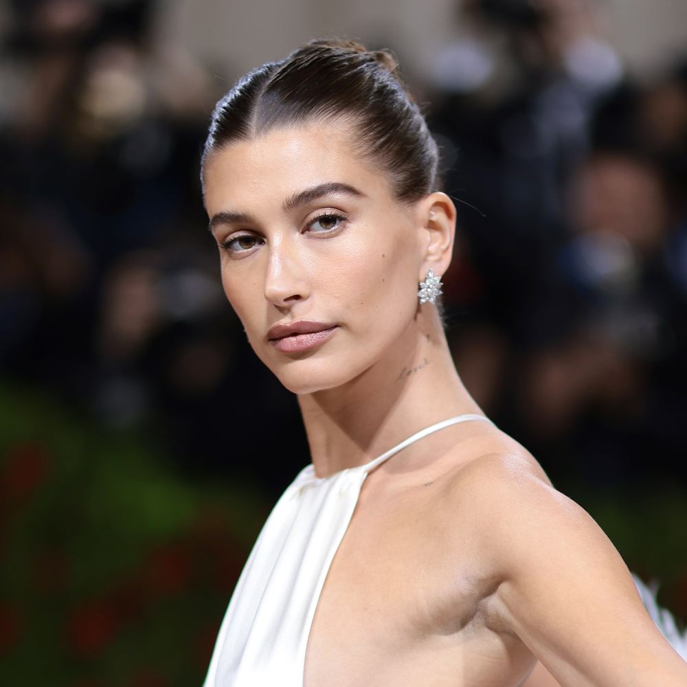 Hailey Bieber. Image: DIMITRIOS KAMBOURIS/GETTY IMAGES FOR THE MET MUSEUM/VOGUE