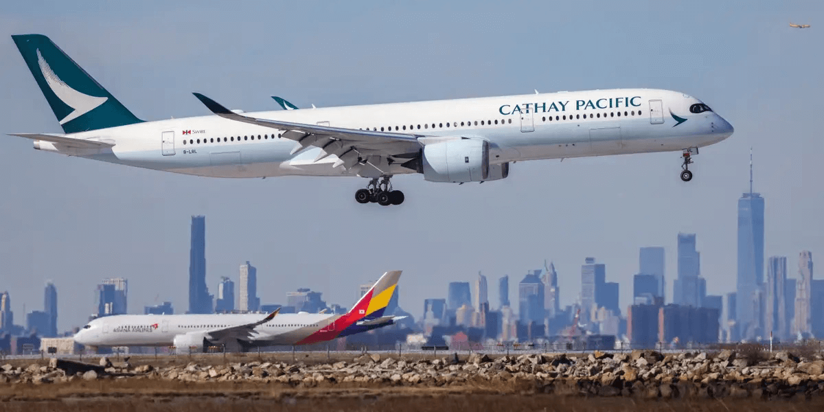 cathay-pacific-or-student-airfar