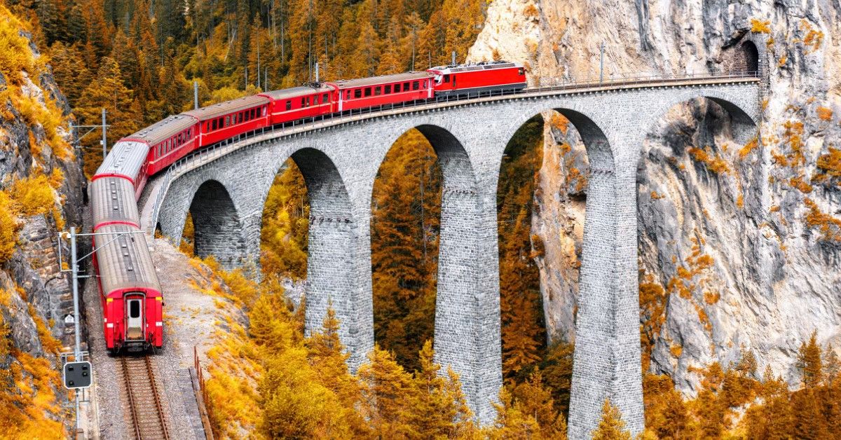 scenic-switzerland-by-train