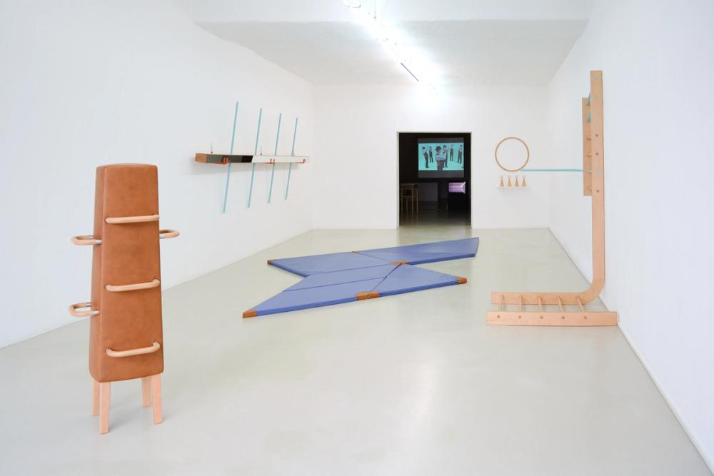 Ingrid Hora, Der Grillentöter, exhibition view, 2015, photo by aneres