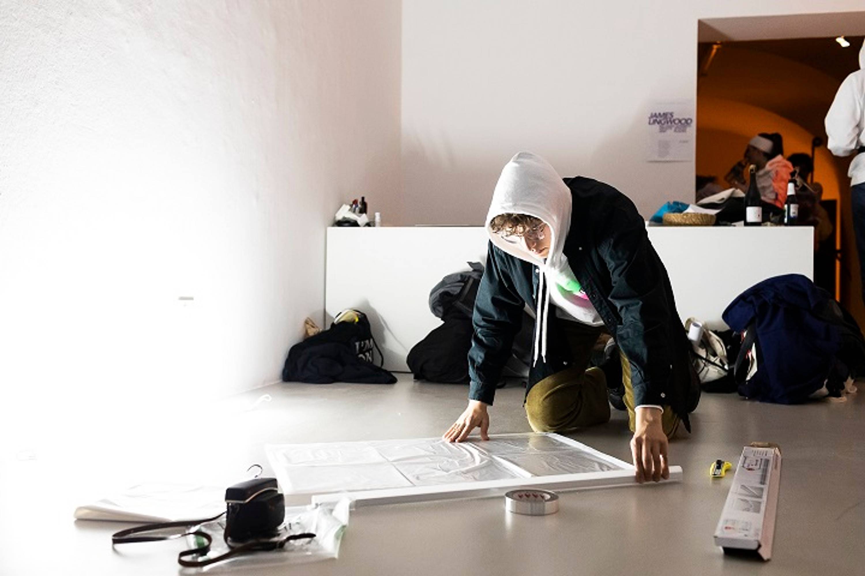 workshop, “let me love you for 24h”, Parasite 2.0 © ar/ge kunst. Foto: Tiberio Sorvillo