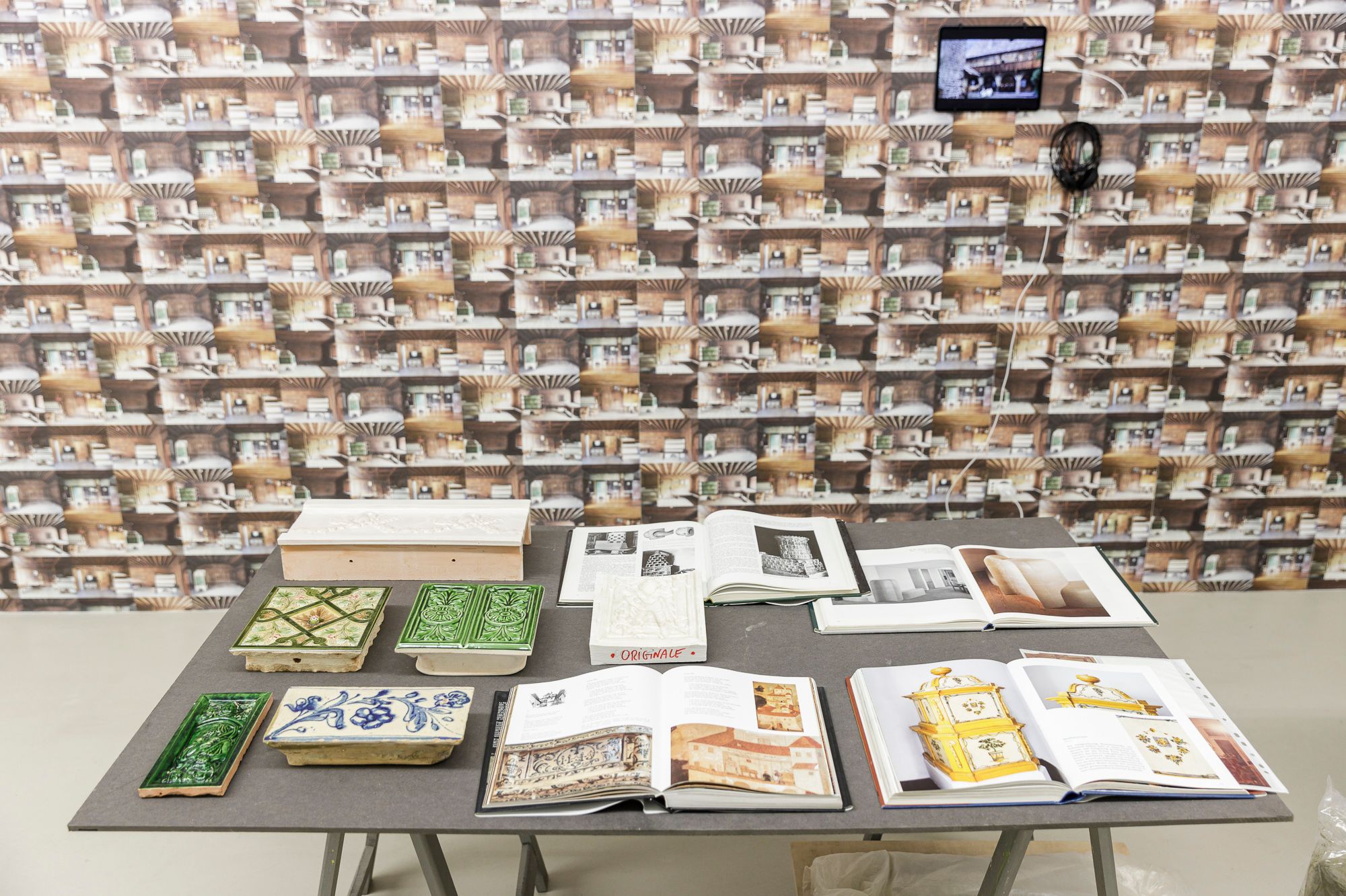 savoir-vivre workshop #11, curated by BAU, ©ar/ge kunst, photo: Tiberio Sorvillo, 2022