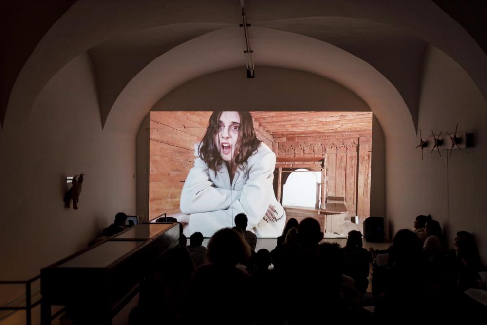 -lalia, Dorota Gawęda and Eglė Kulbokaitė, Photo Tiberio Sorvillo, ©ar/ge kunst, 2022.