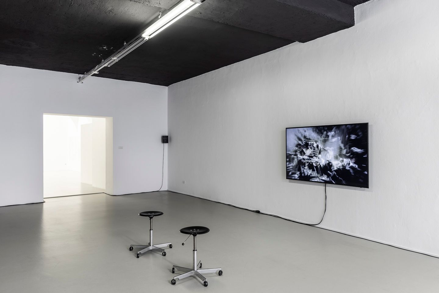 ©ar/ge kunst, Exhibition view, Ho Tzu Nyen, Foto Tiberio Sorvillo, 2019