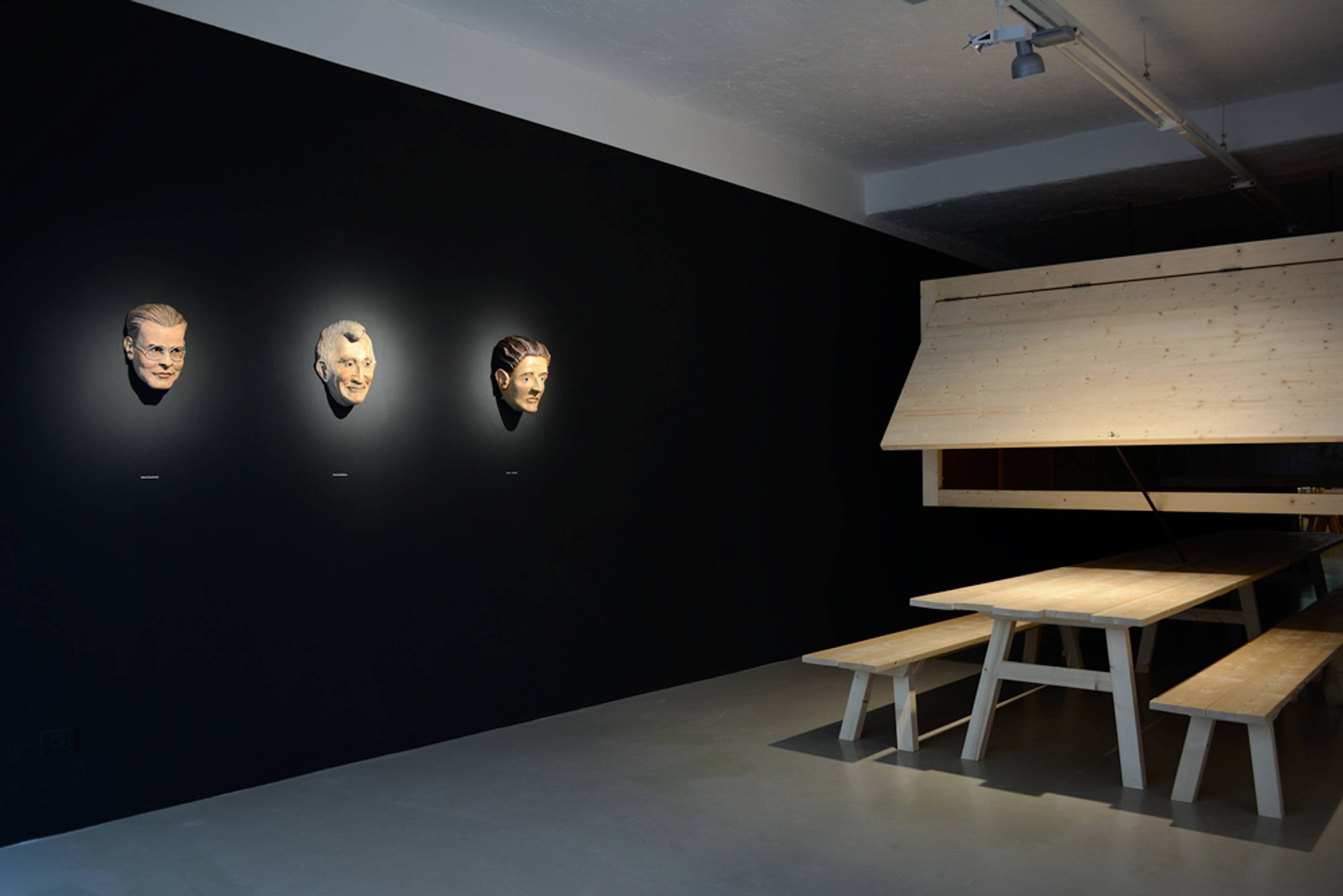 Gareth Kennedy, Die Unbequeme Wissenschaft (The Uncomfortable Science)Installation design by Harry Thaler, Produced by Kofler and Deplau, San Felice / Val di Non© ar/ge kunst, Aneres 2014