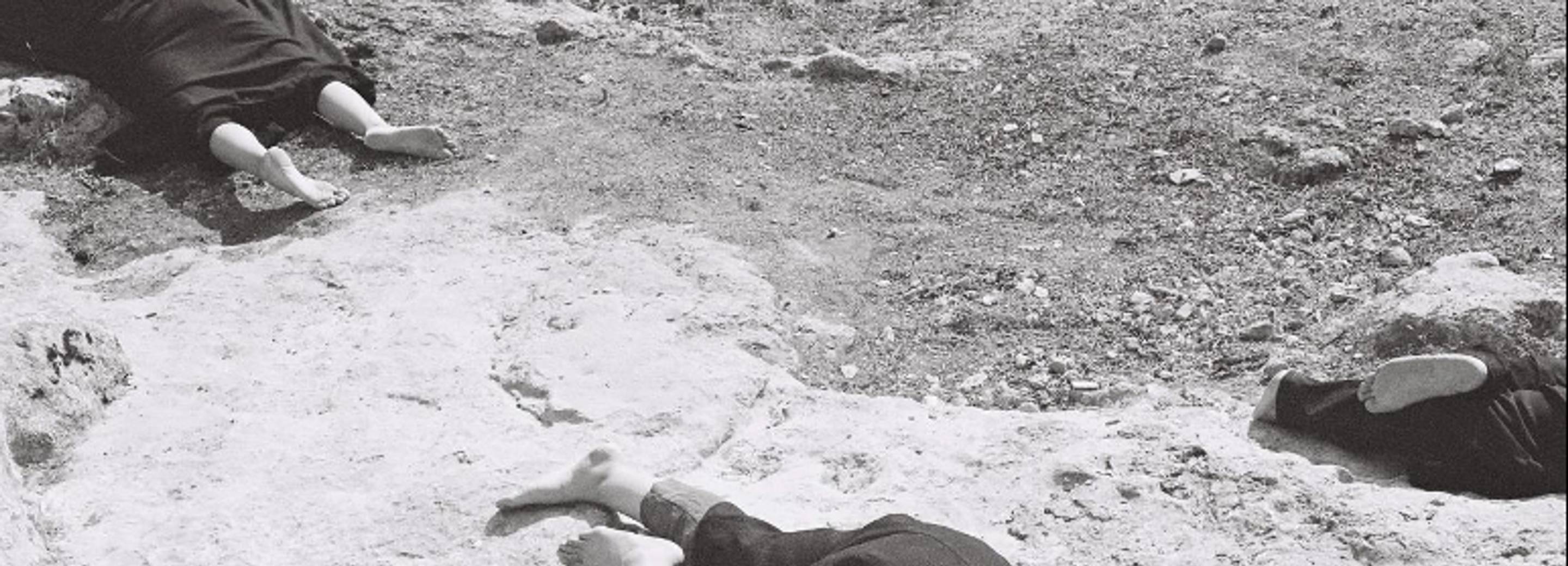 Noor Abed, our songs were ready for all wars to come (35mm still from shooting), 2021, super 8mm film