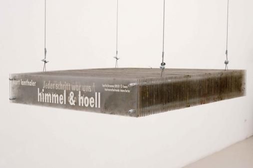 Exhibition view, himmel&amp;höll, 2003