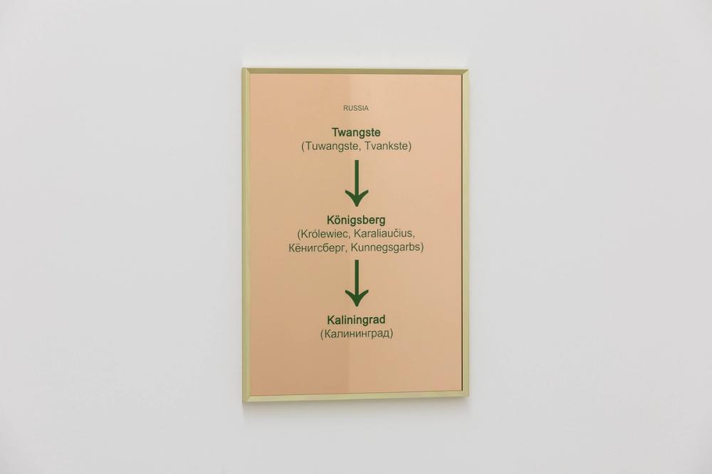 Slavs and Tatars, Love me Love me Not (Kaliningrad), 2018, Installation view; ©ar/ge kunst, photo by Tiberio Servillo, 2018; ; courtesy the artist, Kraupa-Tuskany Zeidler, Berlin